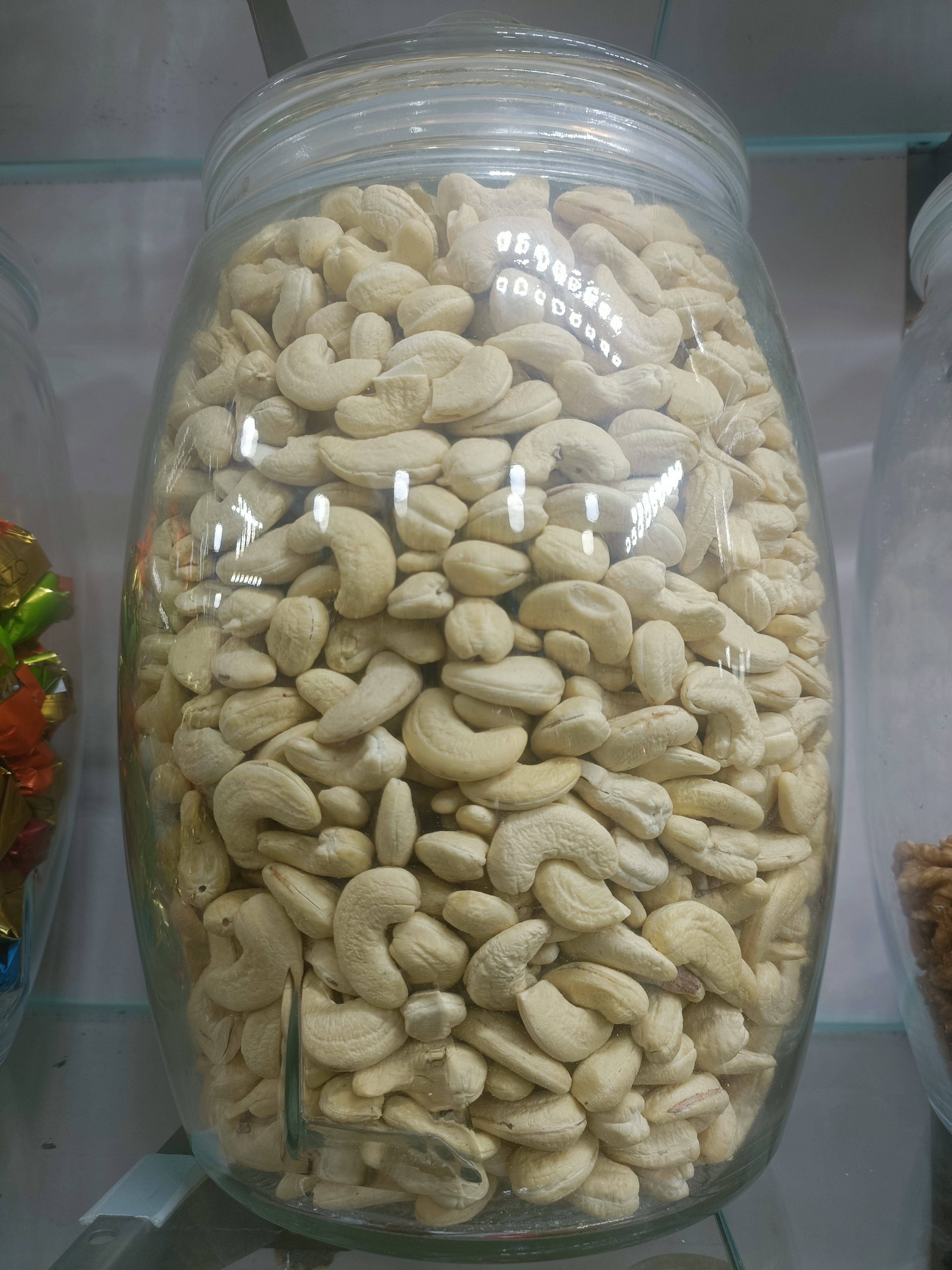 Kaju 240 number 1 kg