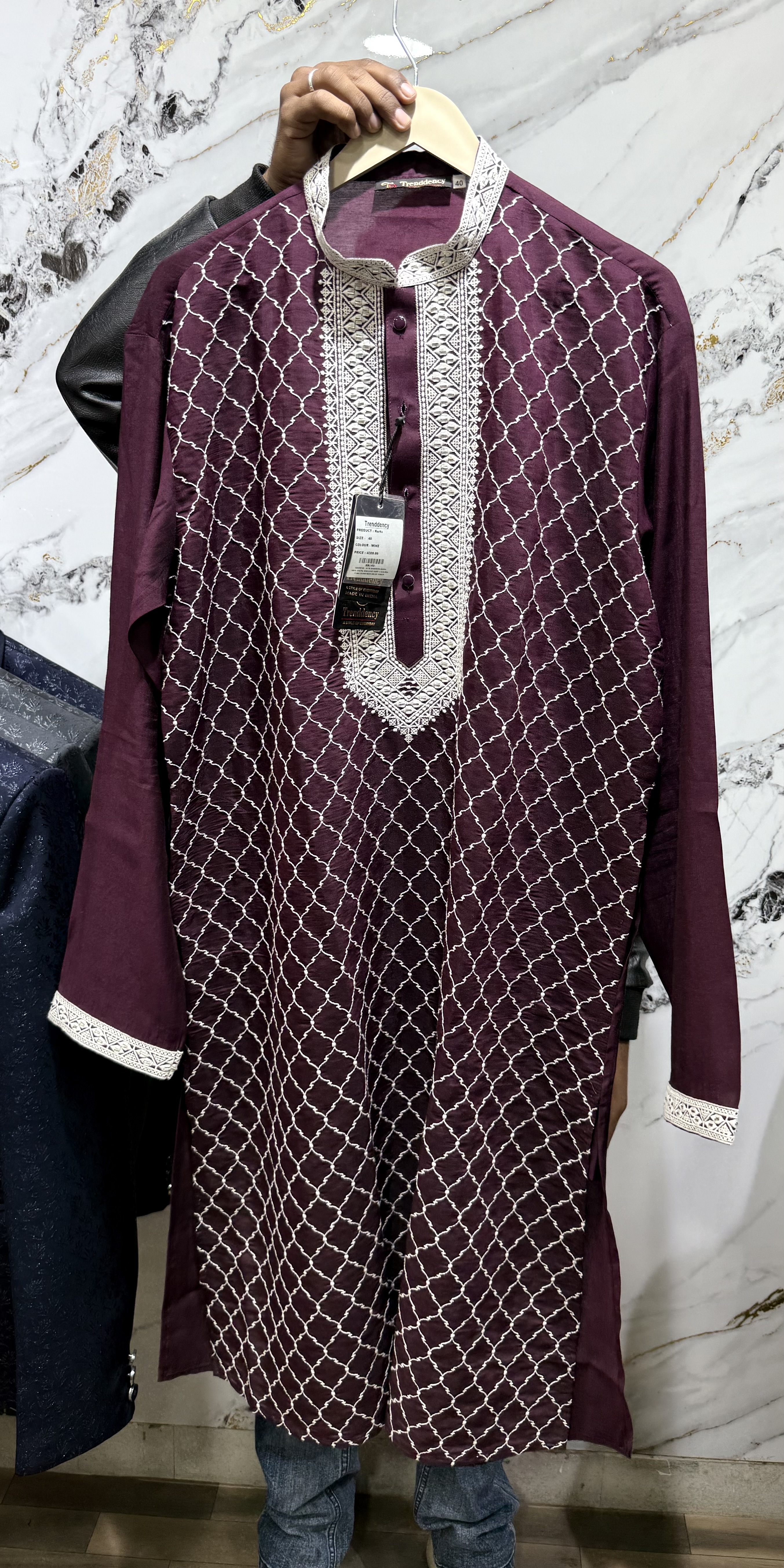 Designer kurta available on all color box style embroidery