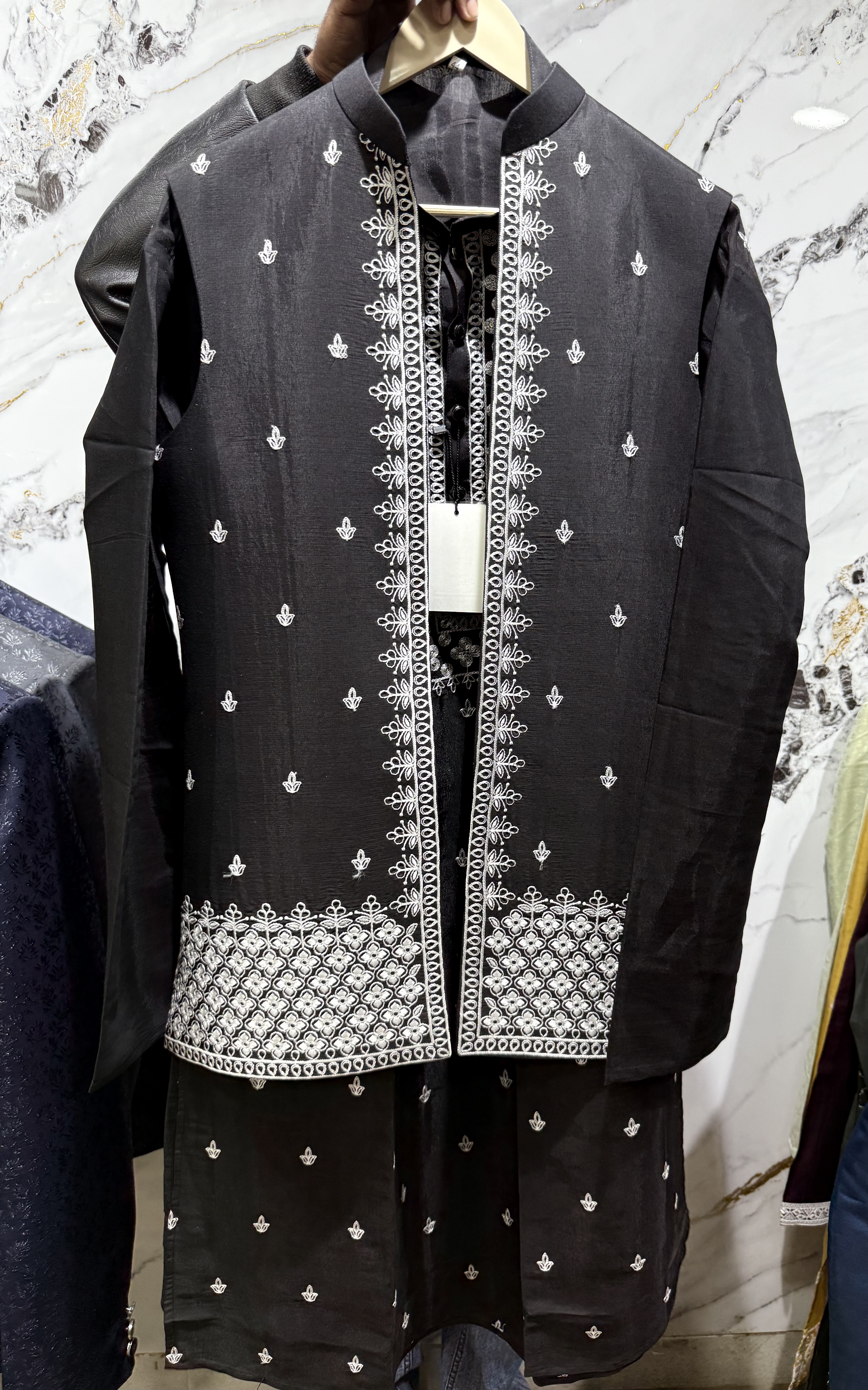 Black color punjabi kurta with koti